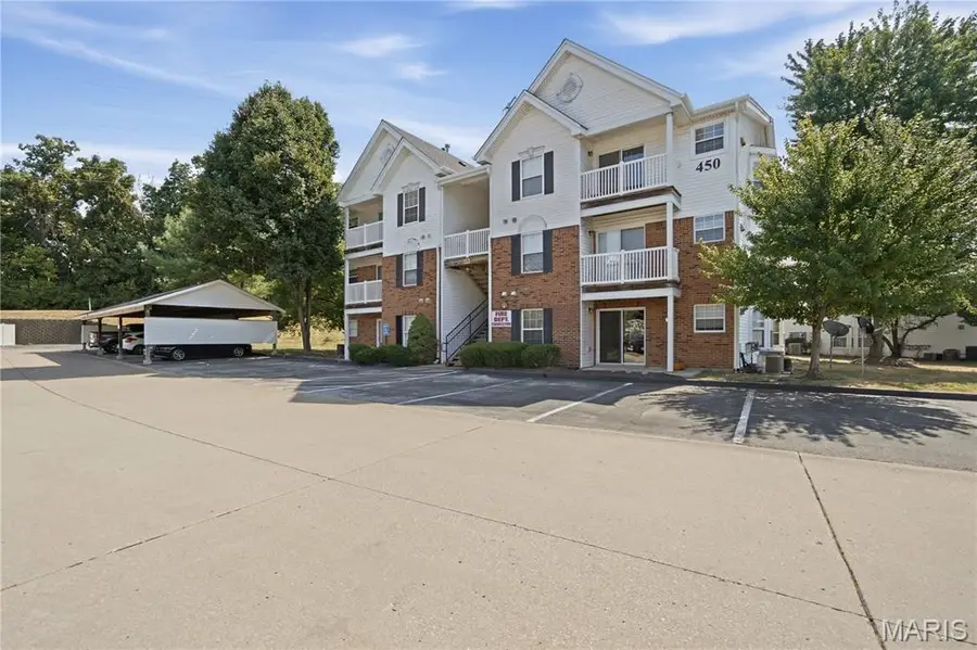 450 Benton Drive #J, Saint Peters, MO 63376 - #3
