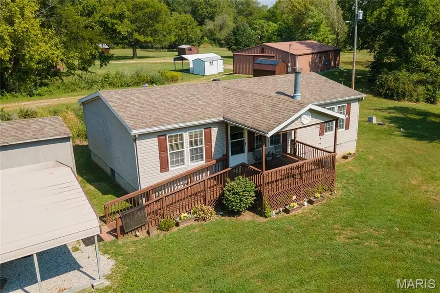 1433 Elkville Blacktop, Elkville, IL 62932 - #3