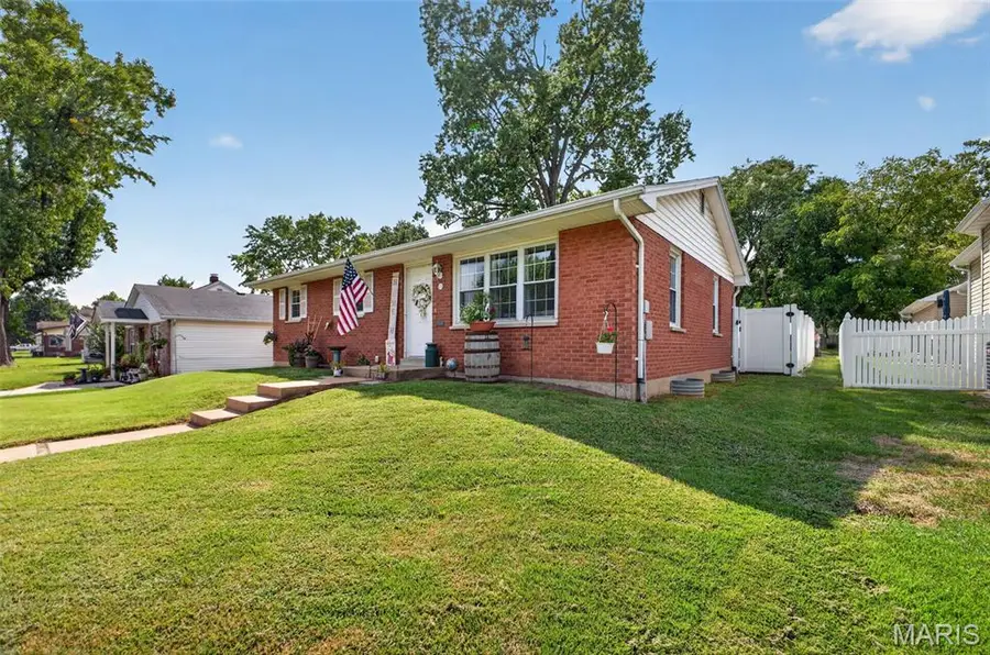 633 N Briegel Street, Columbia, IL 62236 - #3