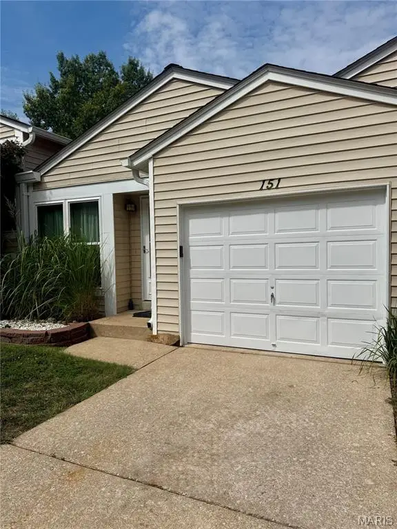 151 Cascade Terrace Drive, Ballwin, MO 63021 - #2