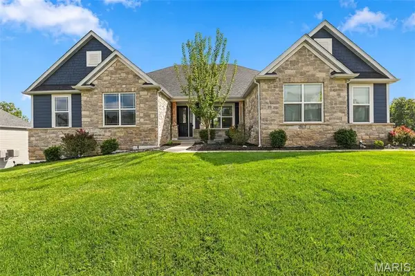 210 Westleigh Court, O'Fallon, MO 63385