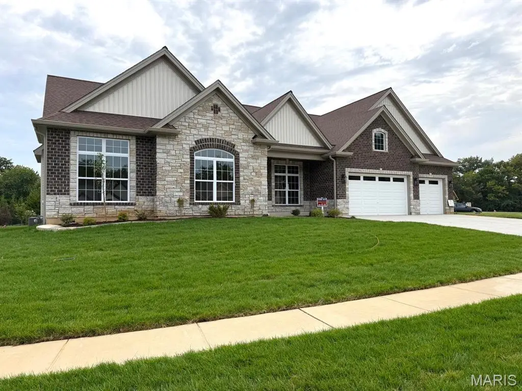 1000 Bellevaux Place, Saint Charles, MO 63301 - #1