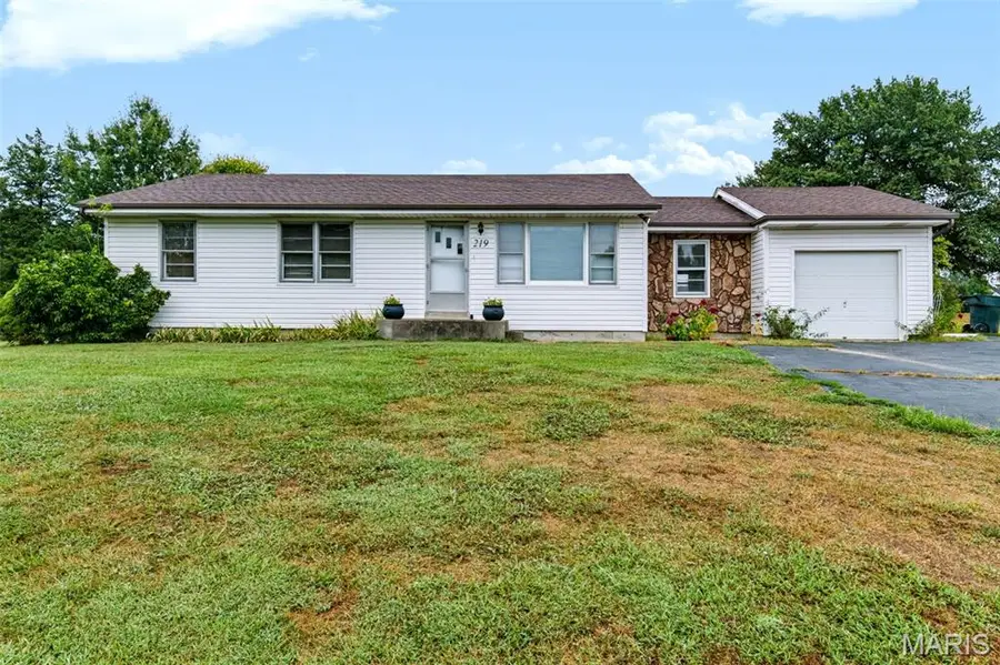 219 Mexico Road, Wentzville, MO 63385 - #3
