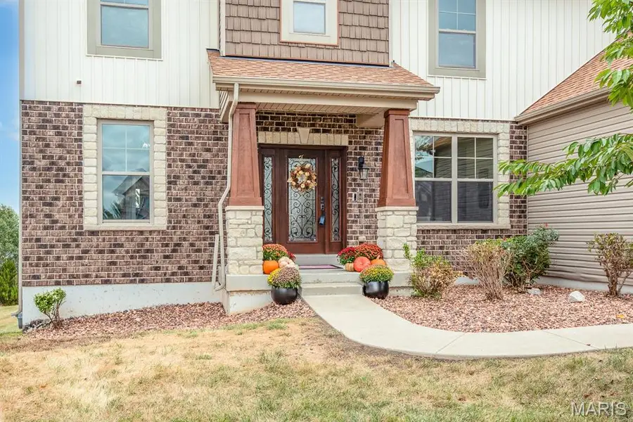 485 Cambridge Manor Drive, Wentzville, MO 63385 - #2
