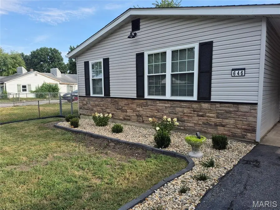 646 Margaret Avenue, Granite City, IL 62040 - #2