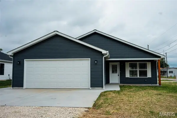 1215 Kincaid Street, Bowling Green, MO 63334