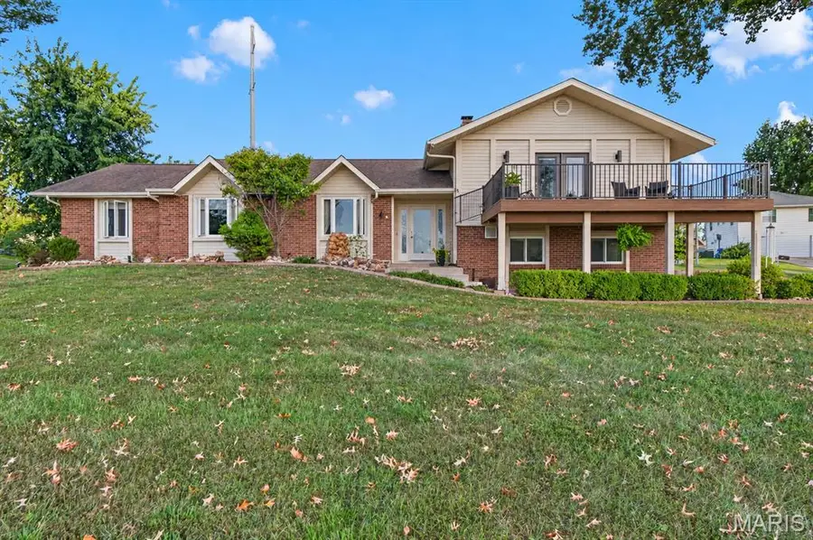 12 Guyenne Drive, Lake Saint Louis, MO 63367 - #2