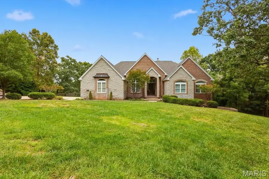 3546 Hawthorne Ridge Drive, Labarque Creek, MO 63025 - #3