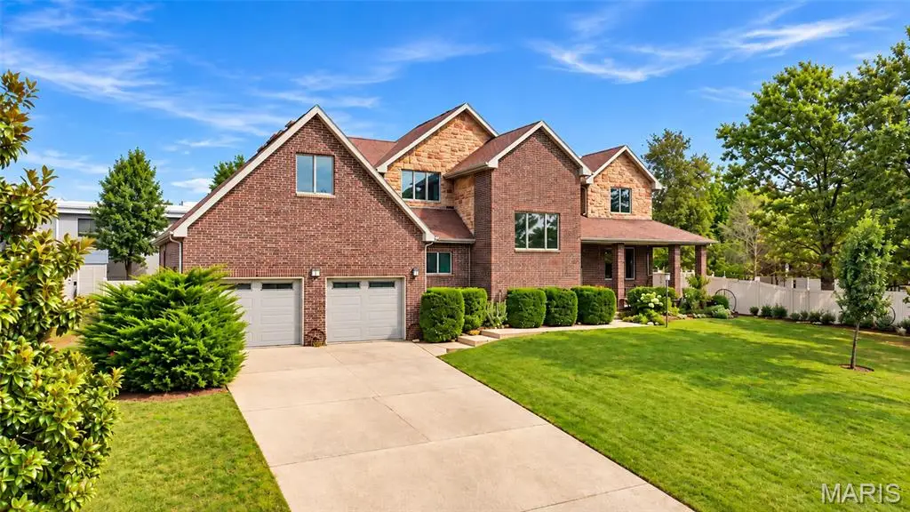 106 Bruce Drive, Saint Robert, MO 65584 - #1