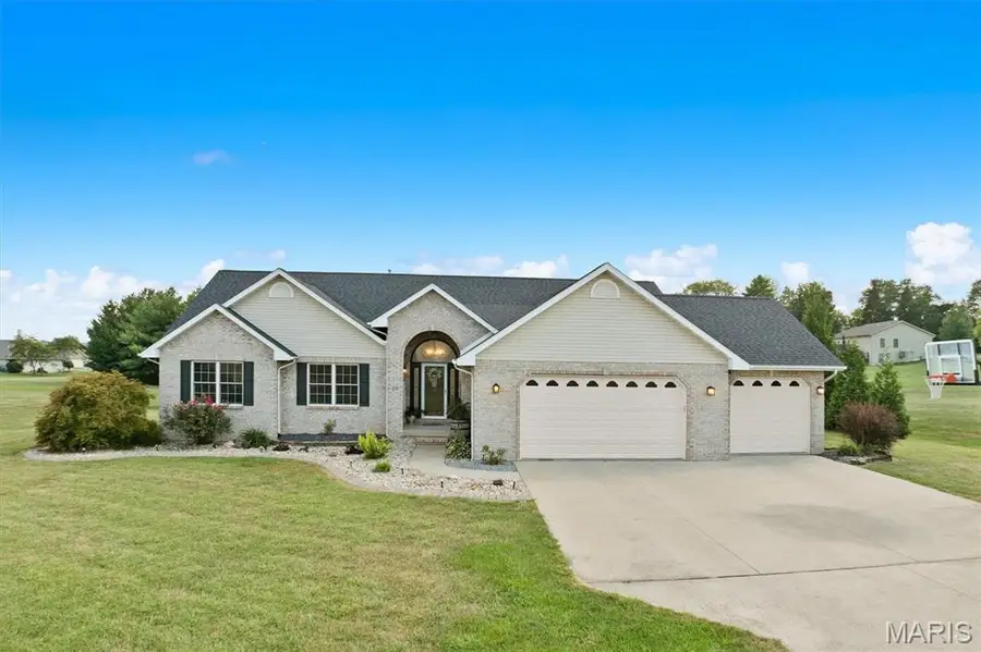20 Glory Drive, Highland, IL 62249 - #2