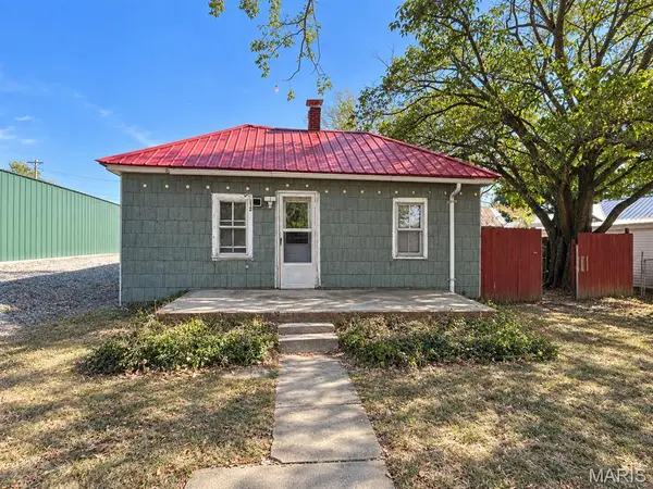 212 W Pulaski Street, Richland, MO 65556