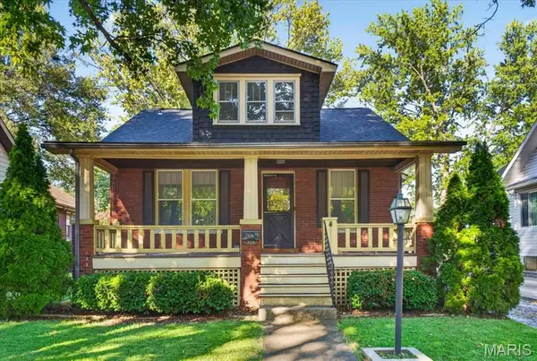 304 S Pennsylvania Avenue, Belleville, IL 62220