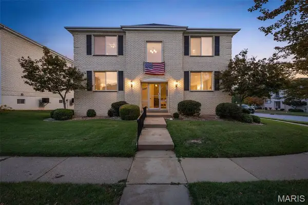 12561 Chardin Place #3, St Louis, MO 63128