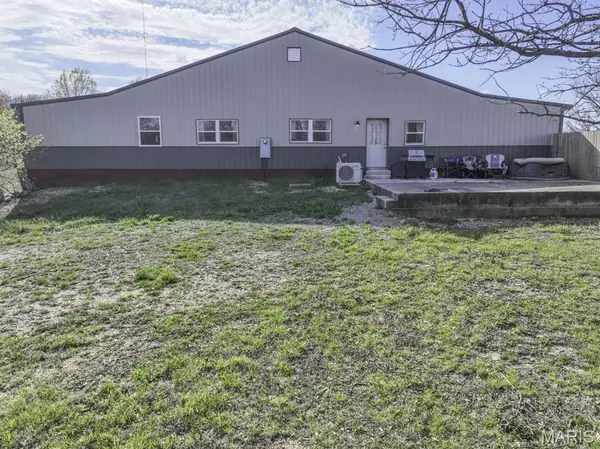 2052R State Road Jj, Stoutland, MO 65567