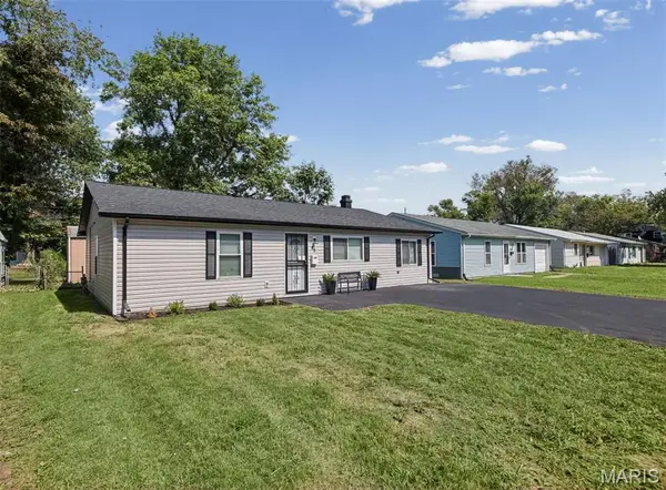 45 St Henry Drive, Cahokia, IL 62206
