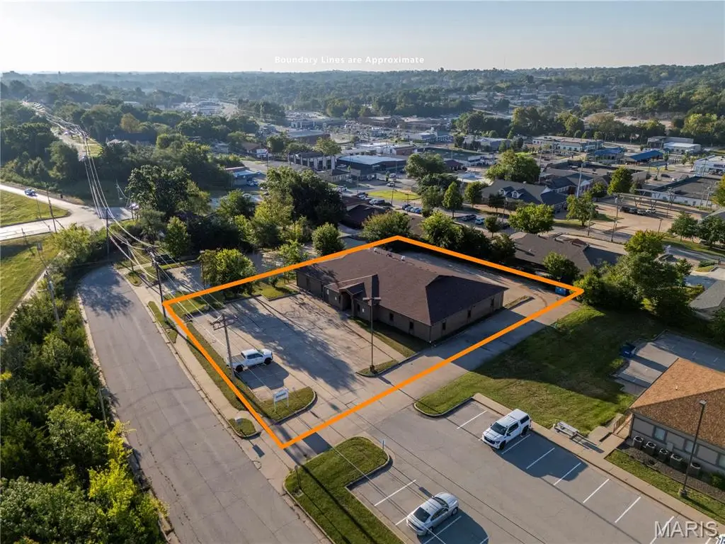2009 Saint Marys Boulevard, Jefferson City, MO 65109 - #1