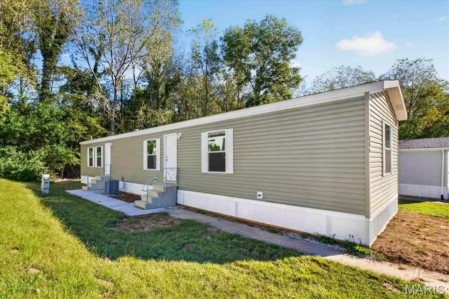 181 Woodland Trails Drive, Collinsville, IL 62234 - #2