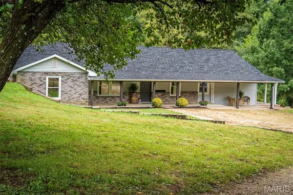 331 Friendship Lane, New Haven, MO 63068