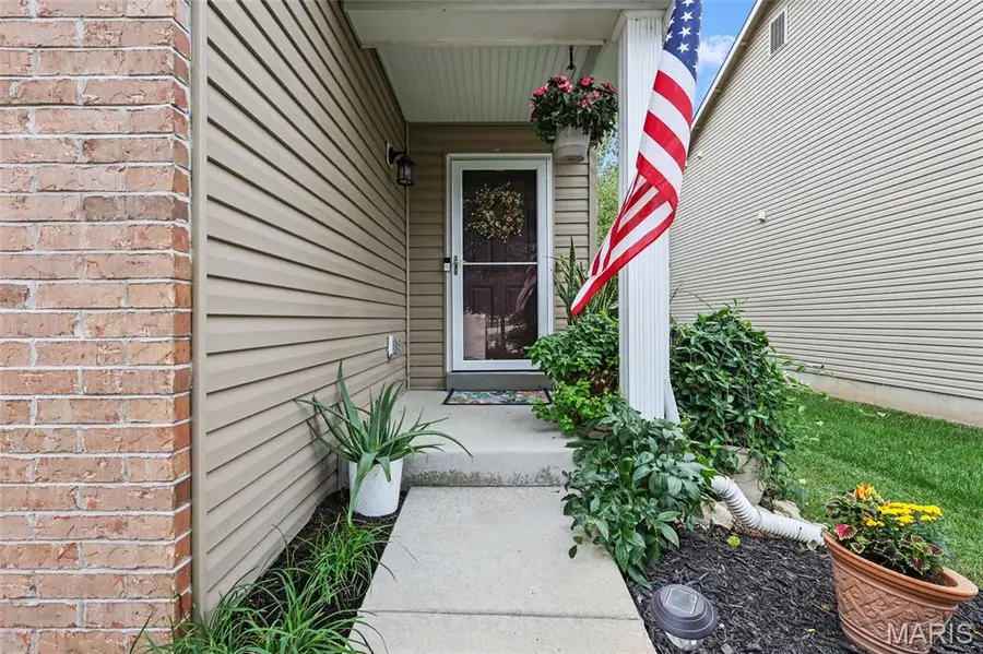 533 Parkgate Drive, Lake Saint Louis, MO 63367 - #2