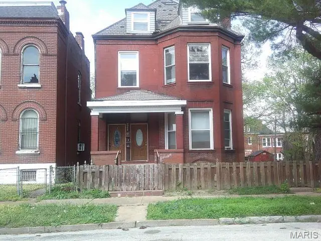 3237 Barrett Street, Saint Louis, MO 63107 - #1