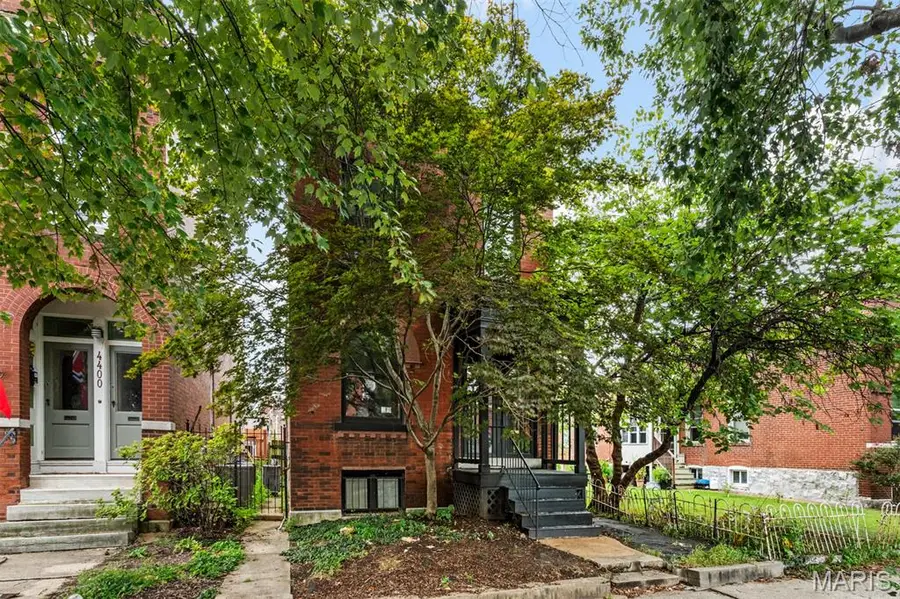 4402 Arco Avenue, Saint Louis, MO 63110 - #3