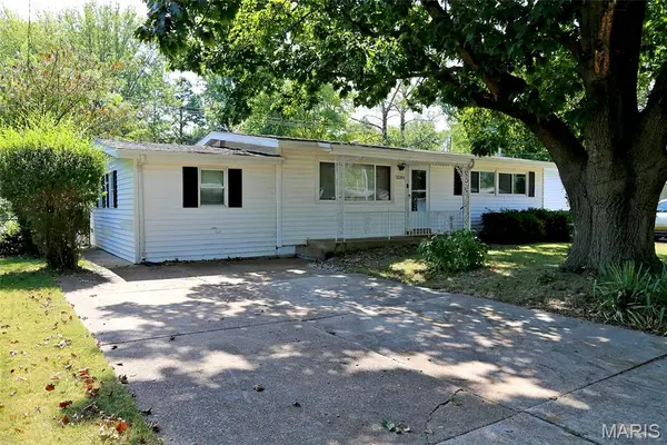 1586 Champlin Drive, Dellwood, MO 63136
