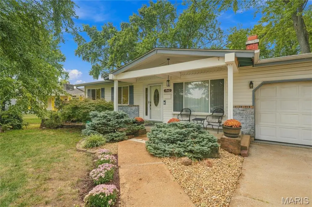 1940 Danelle Drive, Florissant, MO 63031 - #1