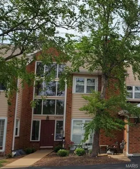 1332 Holgate Drive #G3, Ballwin, MO 63021