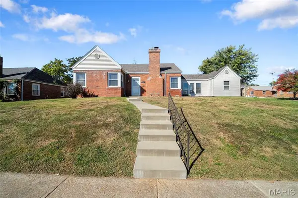 9305 Aster Avenue, Affton, MO 63123