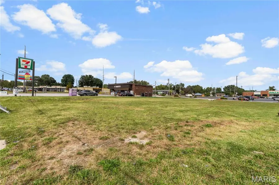 6678 Mexico Road, Saint Peters, MO 63376 - #3