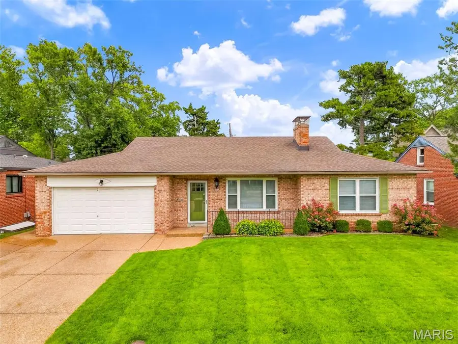 5926 Crane Circle, Saint Louis, MO 63109 - #2