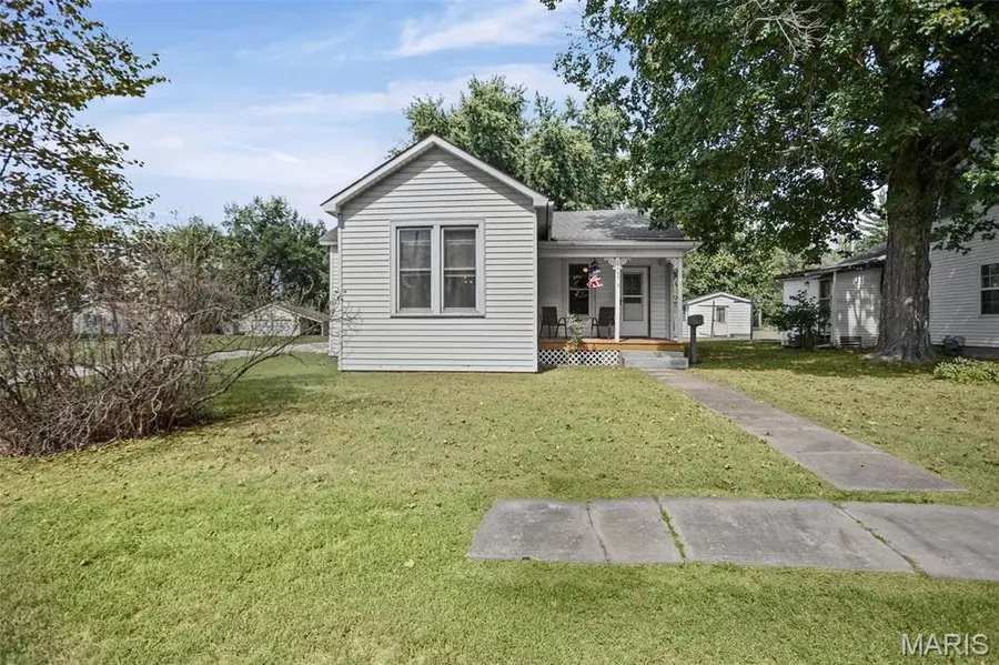 1005 Brookley Street, Greenfield, IL 62044 - #3