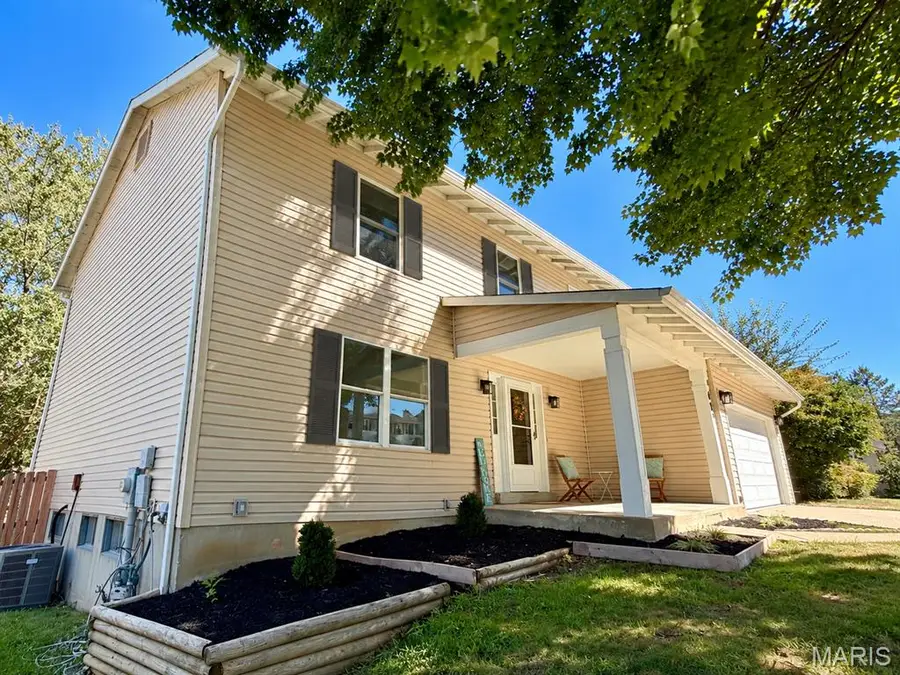 920 Blake Court, Saint Peters, MO 63376 - #2