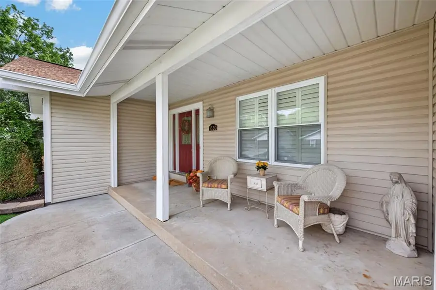 1630 Sundowner Drive, Saint Charles, MO 63303 - #3