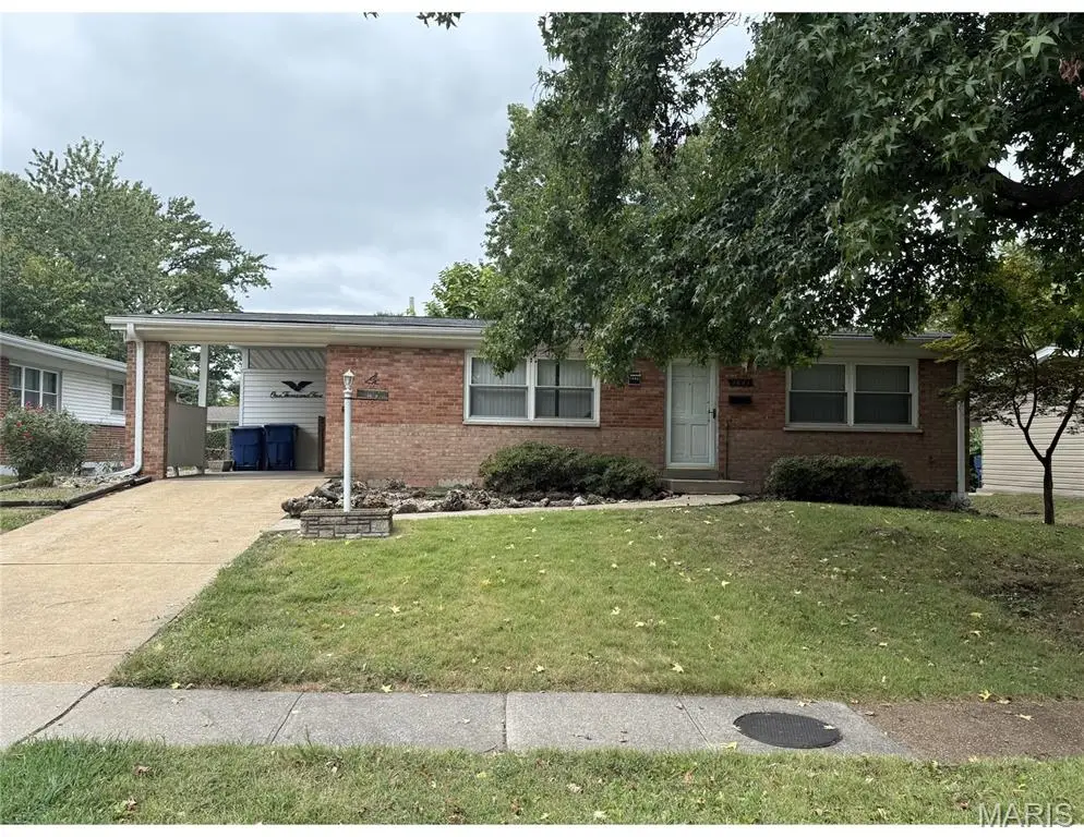 1005 Preakness Lane, Florissant, MO 63033 - #1
