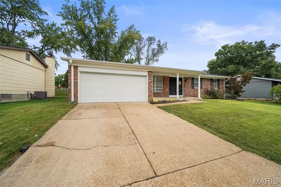 1365 Twin Trails Court, Fenton, MO 63026 - #3