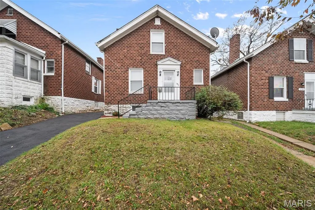 3706 Neosho Street, Saint Louis, MO 63116 - #1