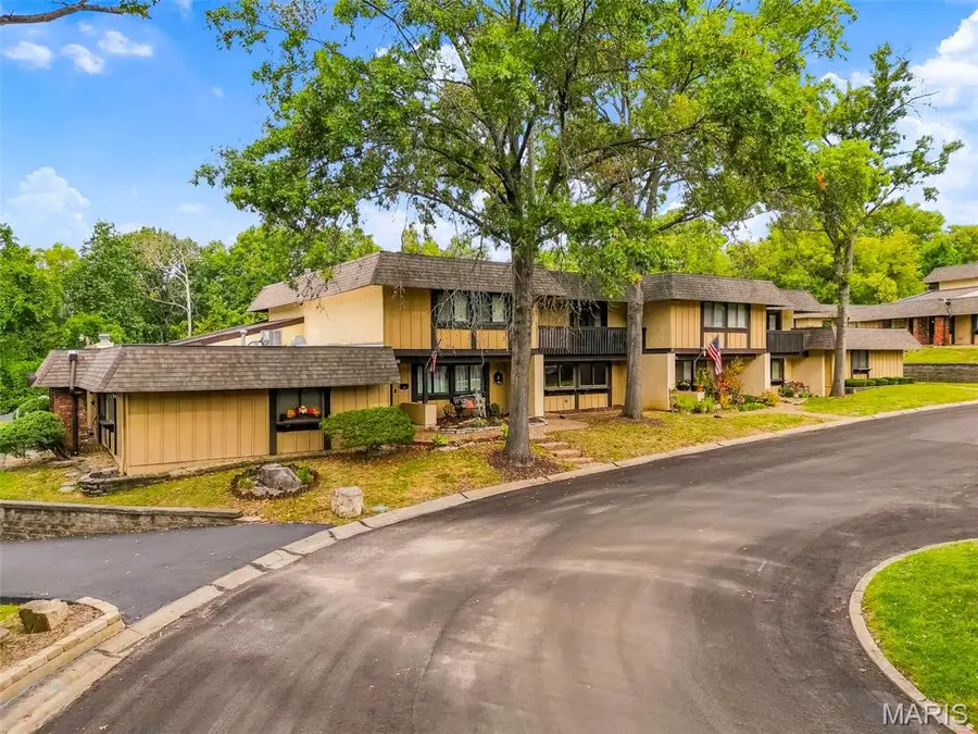 1345 Hampton Road #C, Saint Charles, MO 63303 - #3