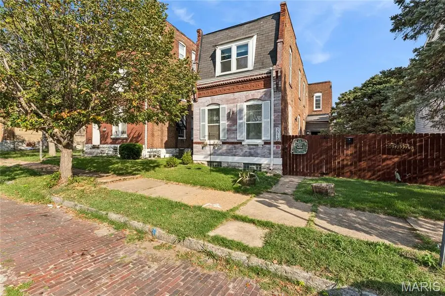 2913 Gasconade Street, Saint Louis, MO 63118 - #2