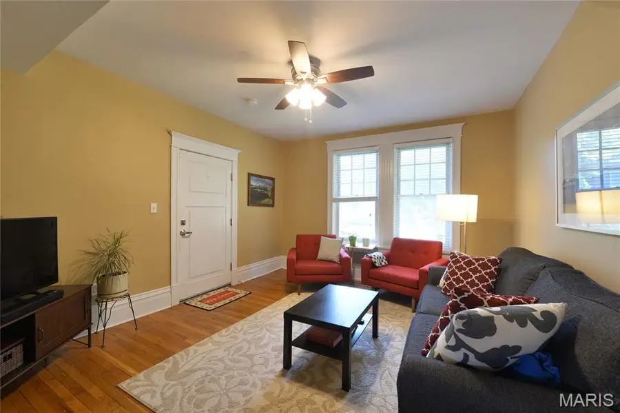 6115 Washington Boulevard #102, Saint Louis, MO 63112 - #2