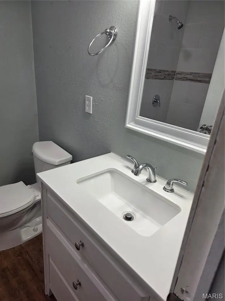 526 Valencia Drive, Belleville, IL 62223 - #2