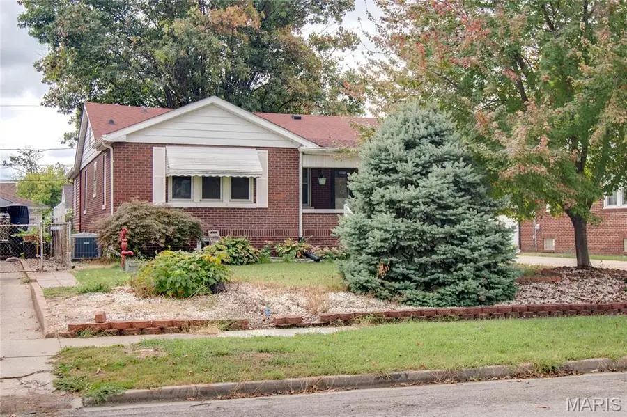 2518 Edison Avenue, Granite City, IL 62040 - #2