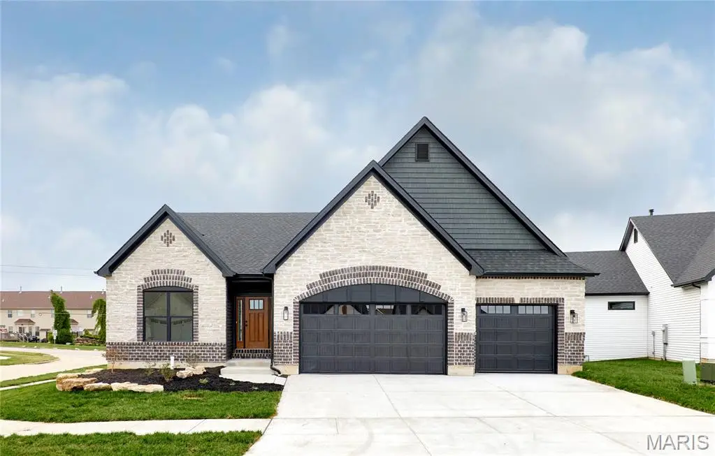 107 Wolf Den Court, Lake Saint Louis, MO 63367 - #1