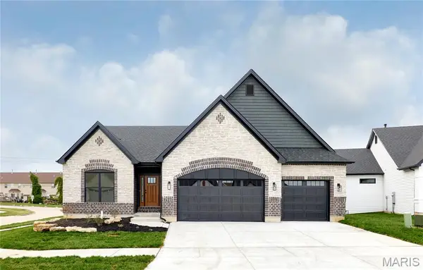 107 Wolf Den Court, Lake St Louis, MO 63367