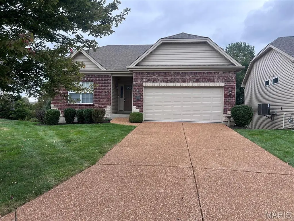 1216 Emerald Gardens Drive, Saint Peters, MO 63376 - #1