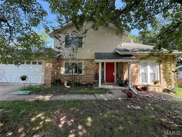 319 Windsor Spring Drive, Sunset Hills, MO 63122