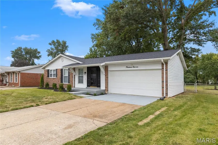 1411 Sherwood Forest Drive, Florissant, MO 63031 - #2