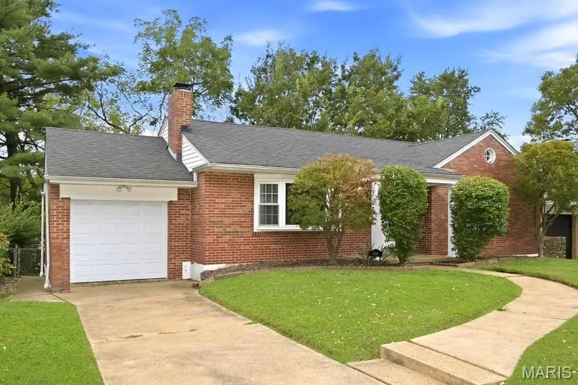 7080 S Villanova Drive, Affton, MO 63123 - #3