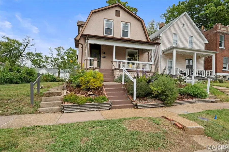 6539 Bartmer Avenue, University City, MO 63130 - #2