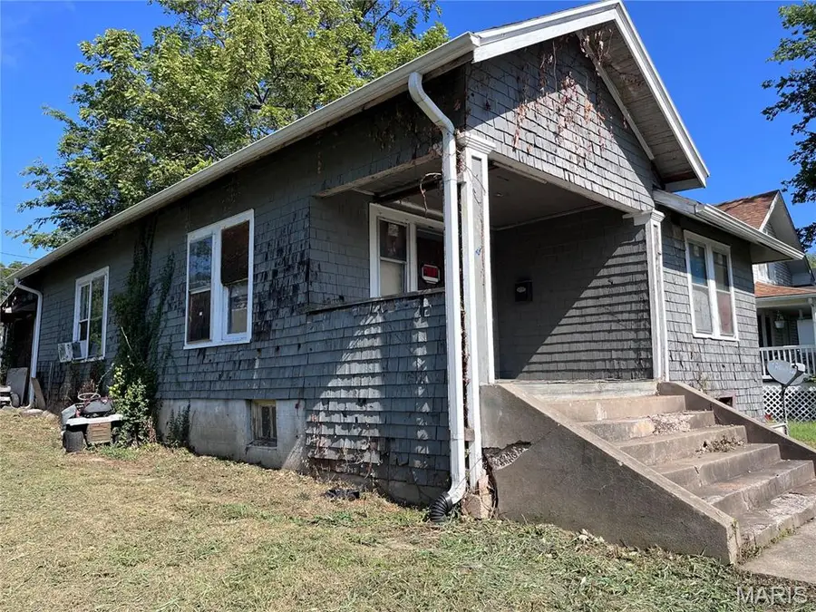 1217 N Spanish Street, Cape Girardeau, MO 63701 - #2